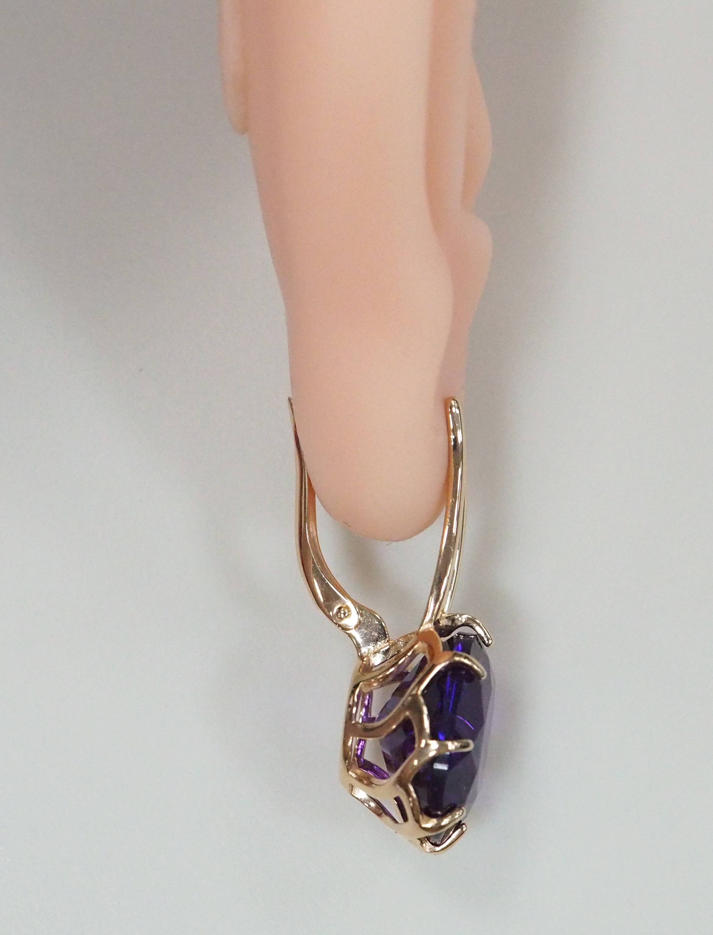 Серебряные серьги с аметистами